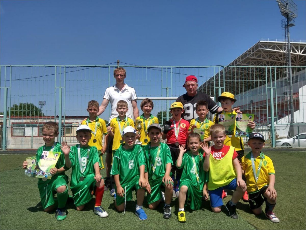 Футбольный турнир в г.Армавире, среди детей 2013 г.р.  Наши юные 
 футболисты заняли  2 место